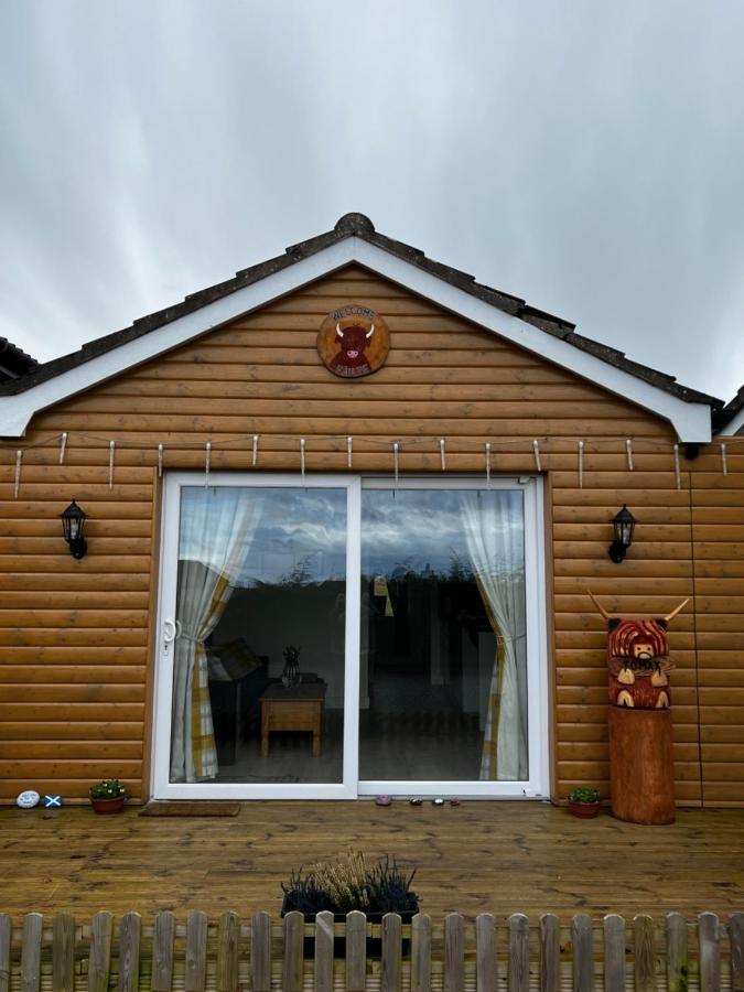 אינברנס Tomax Garden Cabin Free Parking מראה חיצוני תמונה